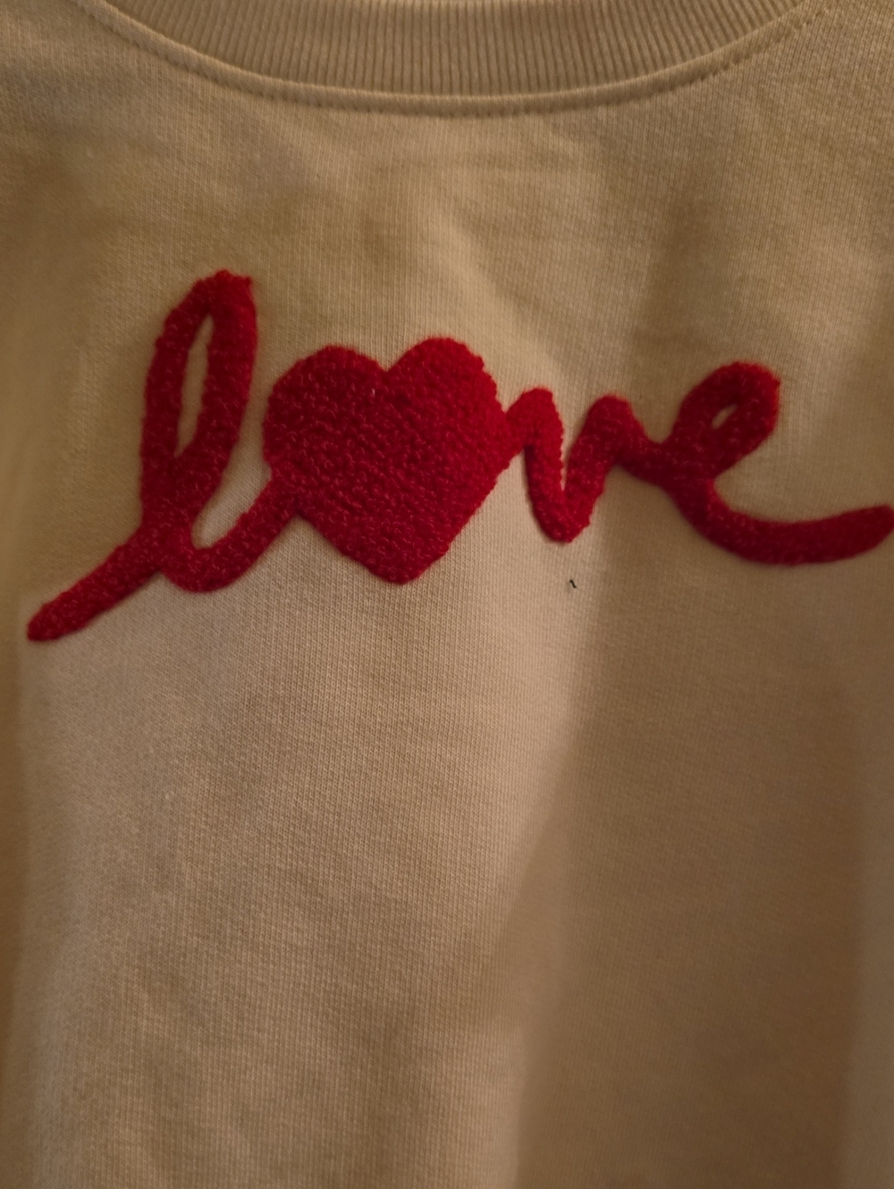 New Cat & Jack Girls XS Cream Sweatshirt Red "Love" Script Ruffle Accents - Picture 2 of 5